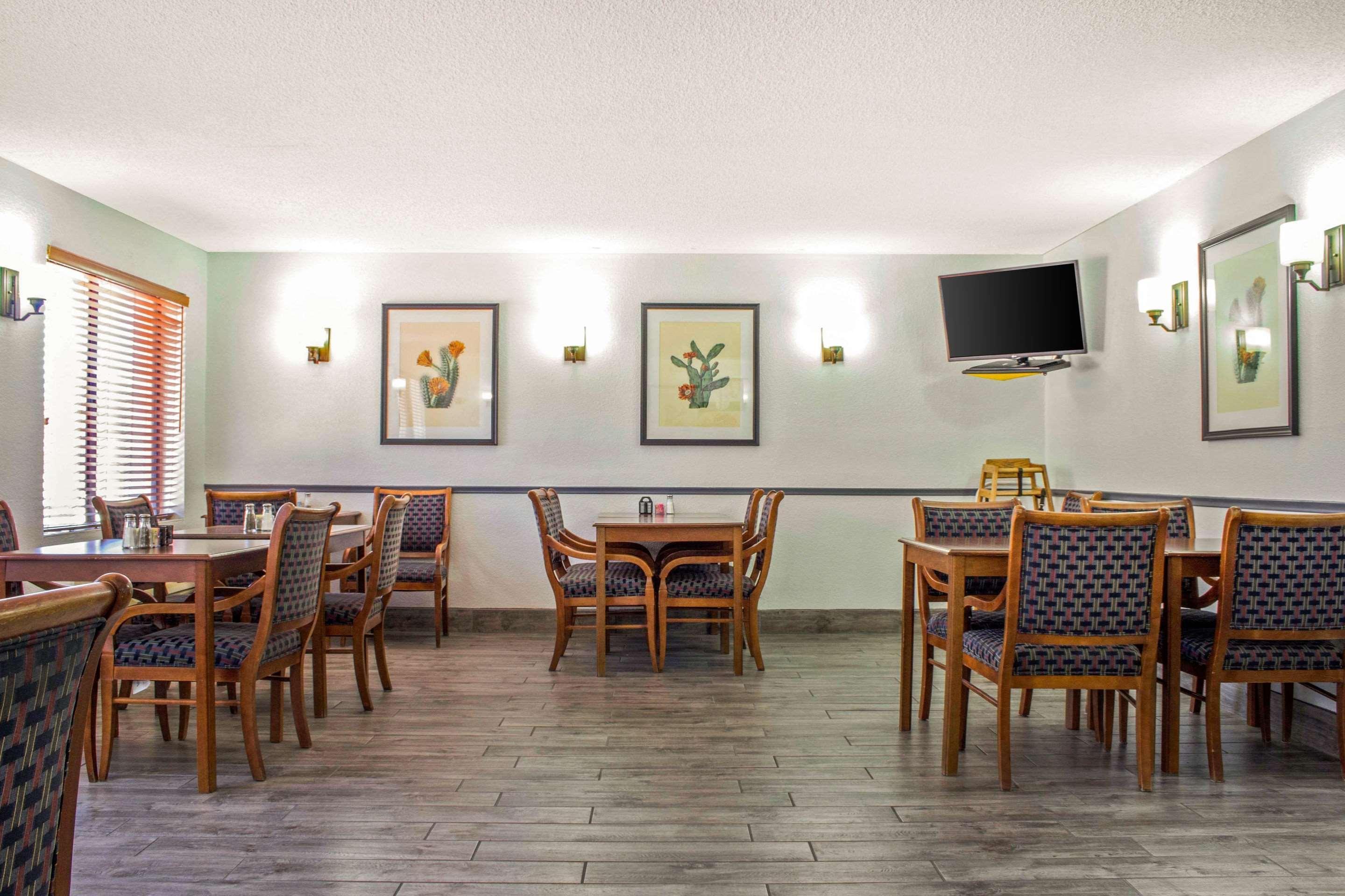 Quality Inn Benson I-10 Exit 304 Extérieur photo